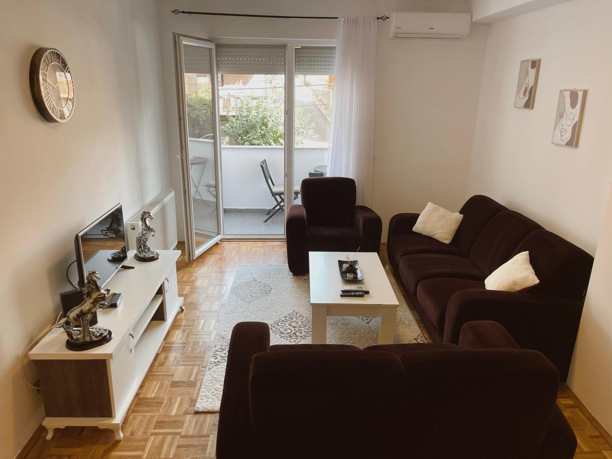 Apartment Troi Priștina Exterior foto